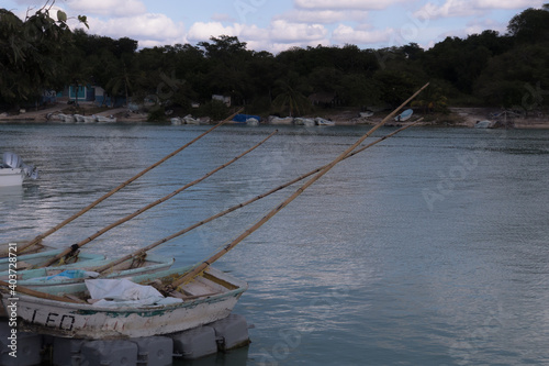 Pueblo pesquero a orilla del mar. Campeche, México