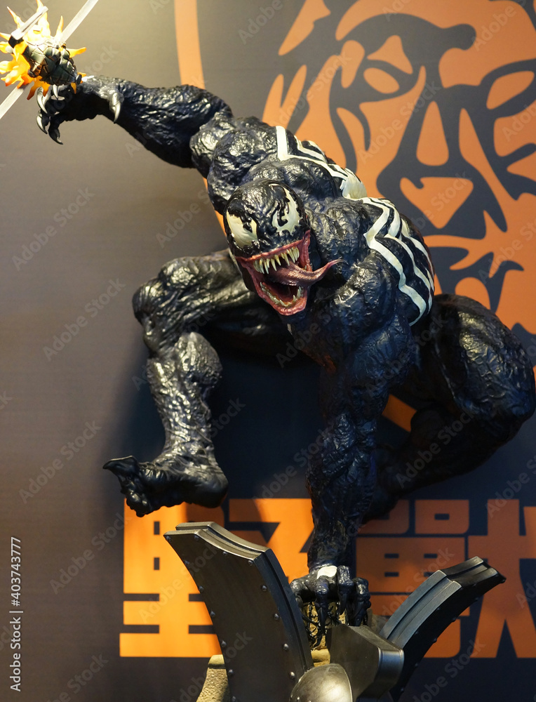 Obraz premium Close up of Venom figures on display shelf in Ximending shopping Mall. Venom is a fictional character appearing in American comic books published by Marvel Comics. TAIPEI, TAIWAN - JUNE 25, 2018.