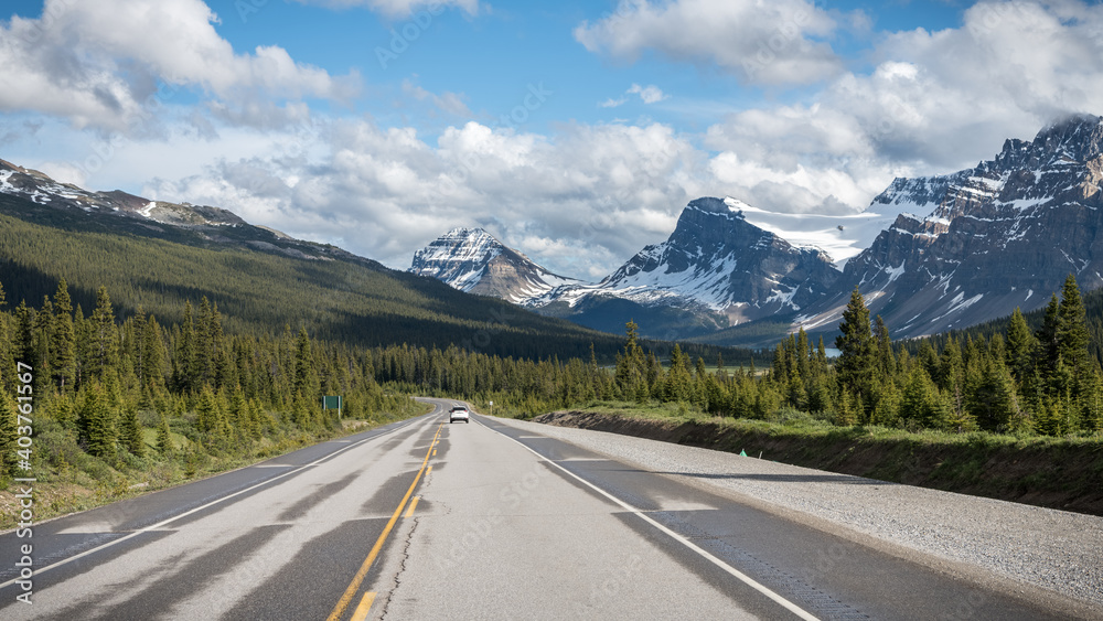 Icefields Parkway 93 in the canadian mountains between Banff and Jasper Icefields Parkway 93 in the canadian mountains between Banff and Jasper