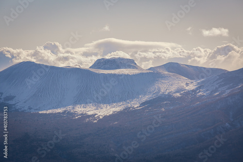 雪山