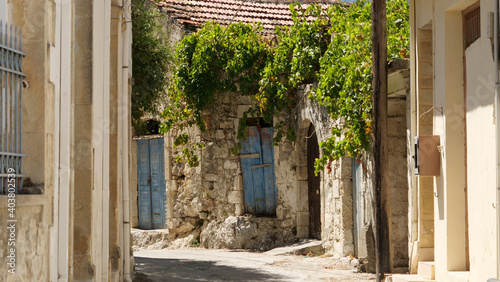 Fototapeta Naklejka Na Ścianę i Meble -  Landscape of pathway on streets in Crete, Greece