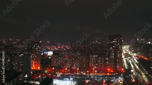 Wallpaper Mural Kiev, Ukraine. Night Time Lapse of traffic lights and city life during evening. 4K Ultra HD 3840x2160 Video Clip Torontodigital.ca