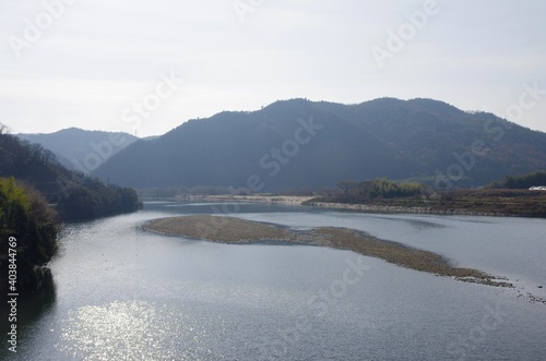 弓削橋東詰から吉井川下流のながめ（岡山市東区瀬戸町） photo