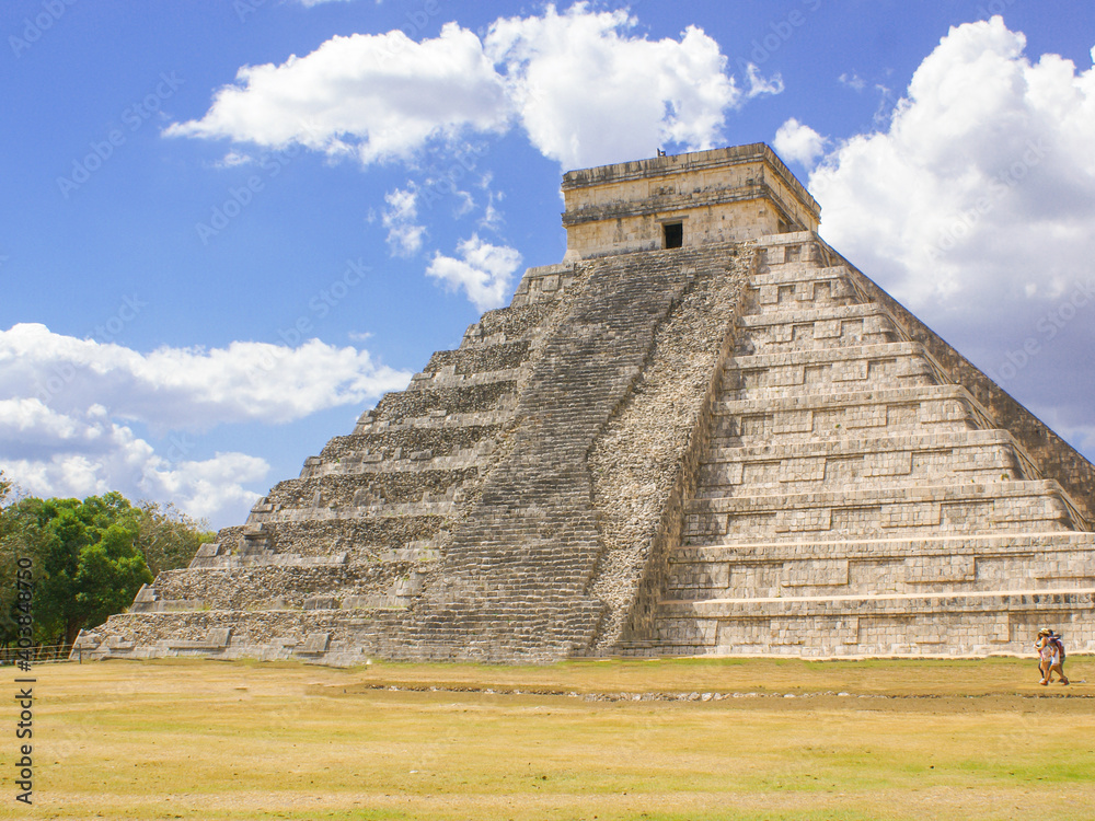 Chichen Itza pyramid - Mexico