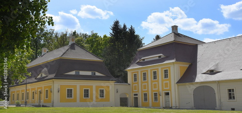 Kavaliershaus und Meierhof von Schloss Rammenau photo