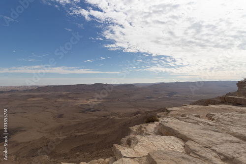 Ramon crater view.