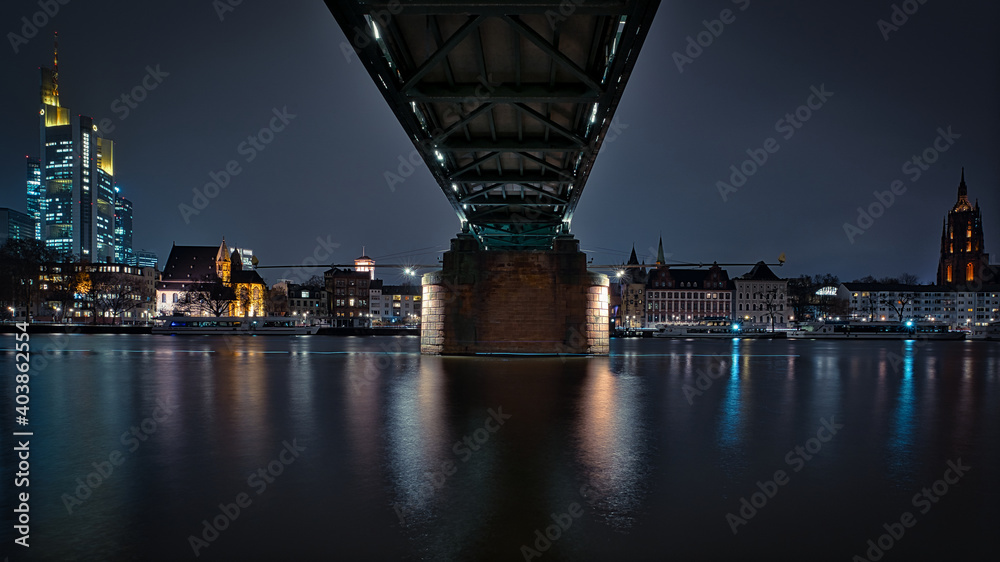 Eiserner Steg Frankfurt Langzeitbelichtet