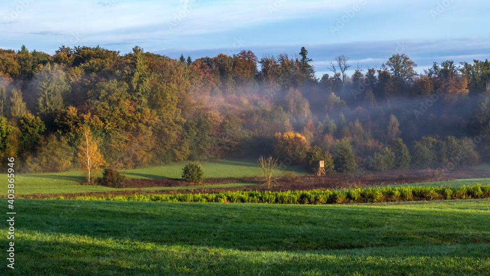 Naklejka premium Herbstliche Morgenstimmung, Notzingen, Baden-Württemberg