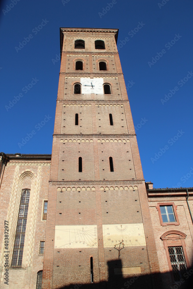 Cattedrale di Asti, Santa Maria e San Gottardo