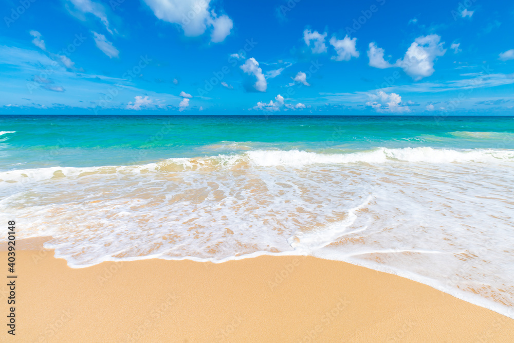 Fototapeta premium Sea wave on white sand beach summer vacation concept