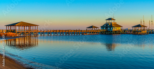 Принти на полотні Pier plus covered picnic areas on the Gulf in Long Beach Mississippi area, late light