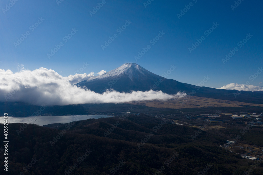 富士山　空撮　山中湖　上空の景色