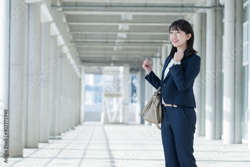 Wallpaper Mural ビジネスウーマン Torontodigital.ca