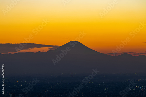 夕暮れの富士山