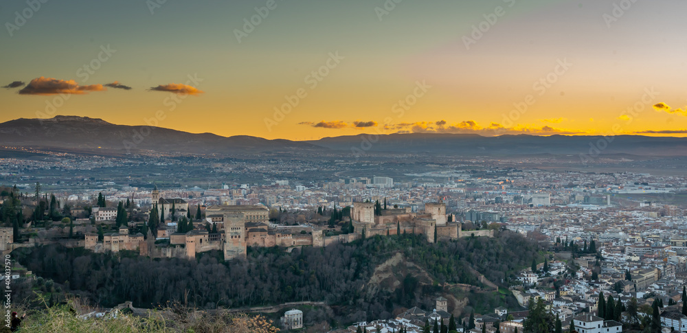 Atardecer con vistas a la Alhambra. Granada.