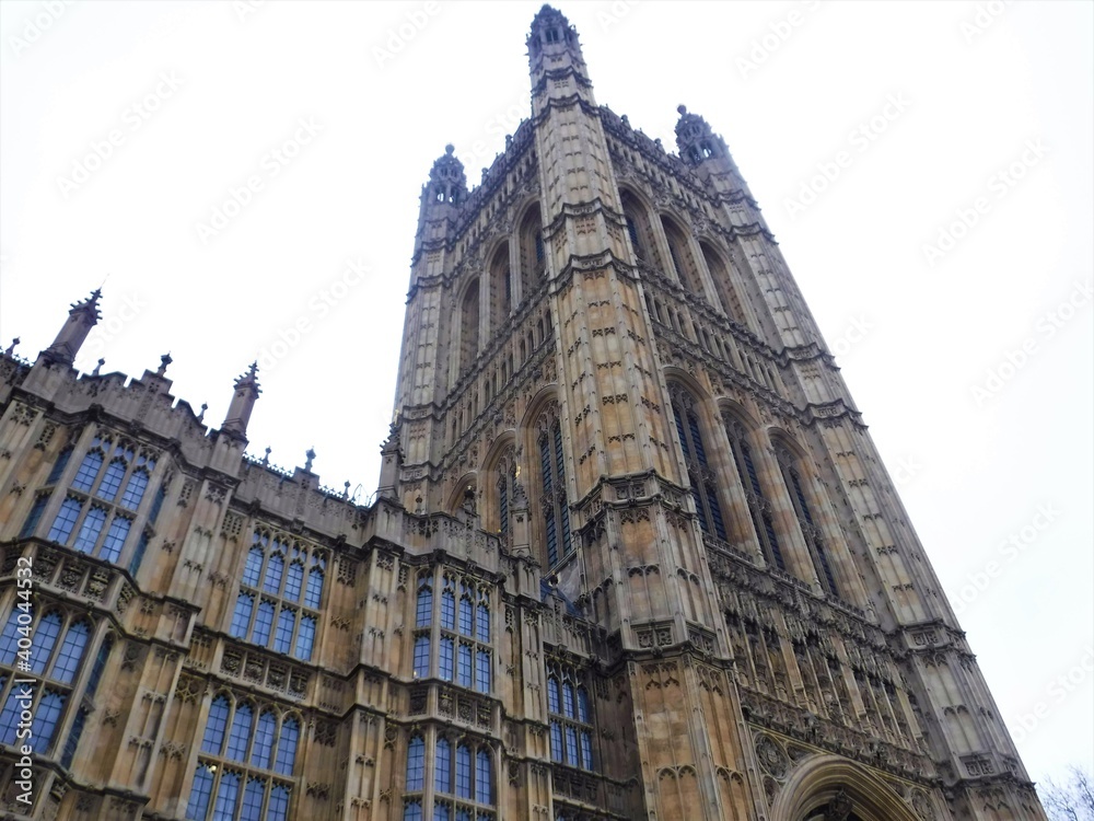 Obraz premium Fragment of London Parliament Houses facade in London