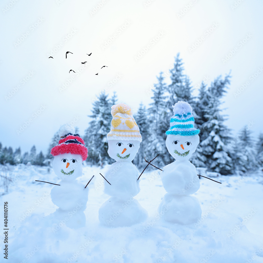 Obraz premium lustige Schneemänner