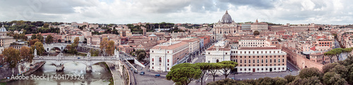 Rom Panorama vom Vatikanstadt mit Petersdom - Stadtansicht der historischen Altstadt