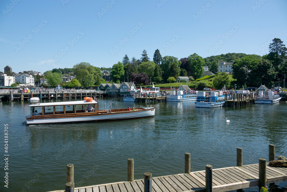 Cruise boat Muriel II on Lake Windermere at Bowness, Lake District, Cumbria, UK