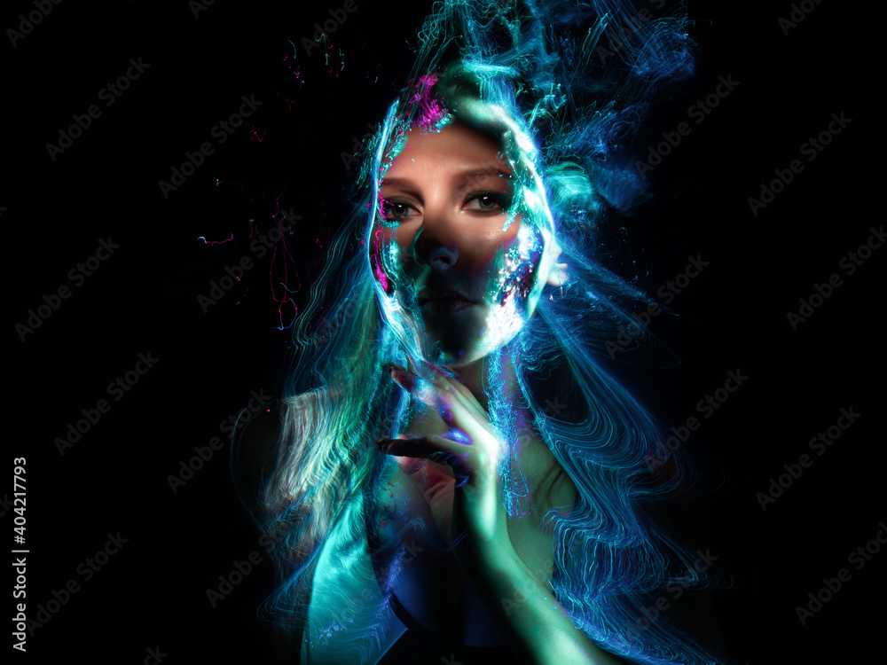 light painting portrait, new art direction, long exposure photo without photoshop, light drawing at long exposure	