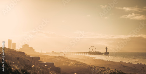 Quadro em tela Sunset over Scheveningen