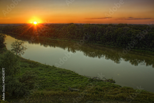 Fototapeta Naklejka Na Ścianę i Meble -  Sunset On The River