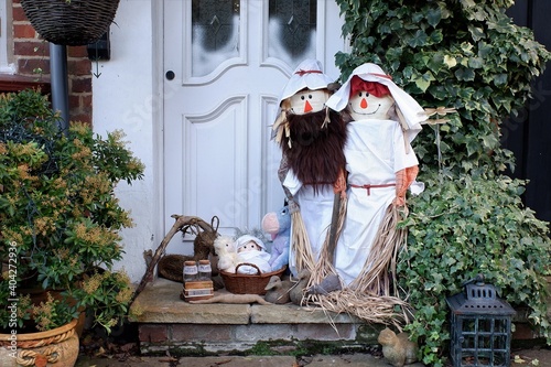 Christmas nativity scene on front doorstep © Peter Fleming