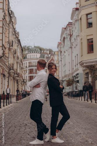 Молодая пара