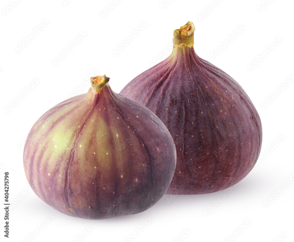 Fototapeta premium purple figs isolated on white background.
