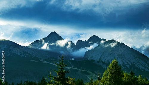 Mgła w górach Tatrach (Słowacja)