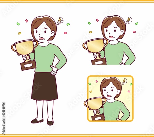 Middle-aged woman in green clothes_trophy