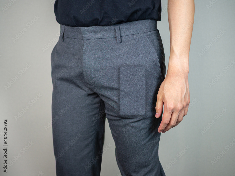 Φωτογραφία Phone bulge inside trousers on man close up