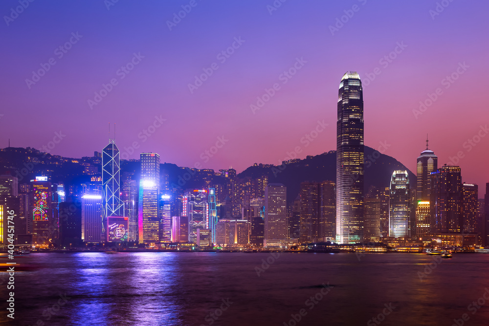 Fototapeta premium Victoria harbour during twilight, Hong Kong, China