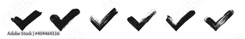 Check mark set. Green check mark and red cross icons. Vector illustration.