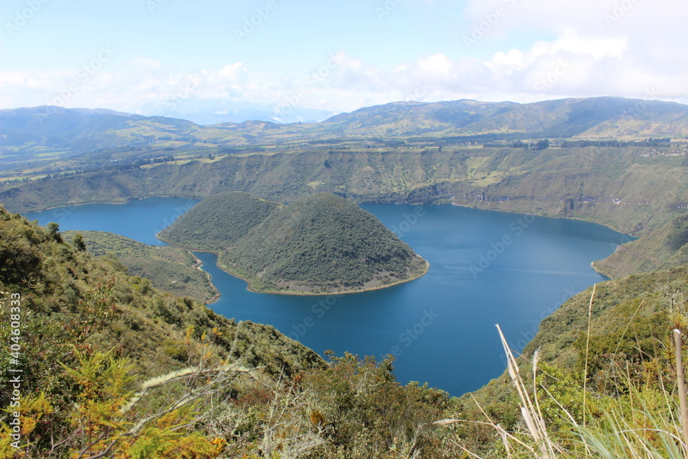 Laguna de Cuicocha Imbabura-Ecuador 