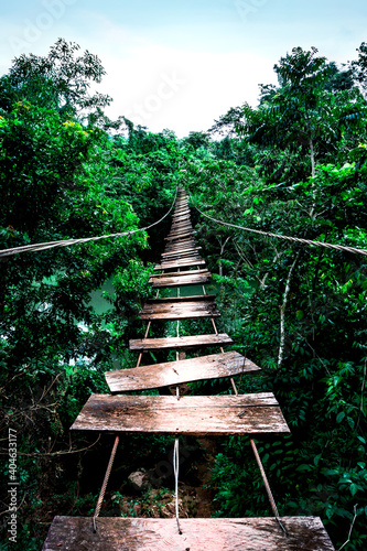 Fototapeta Naklejka Na Ścianę i Meble -  Dangerous bridge