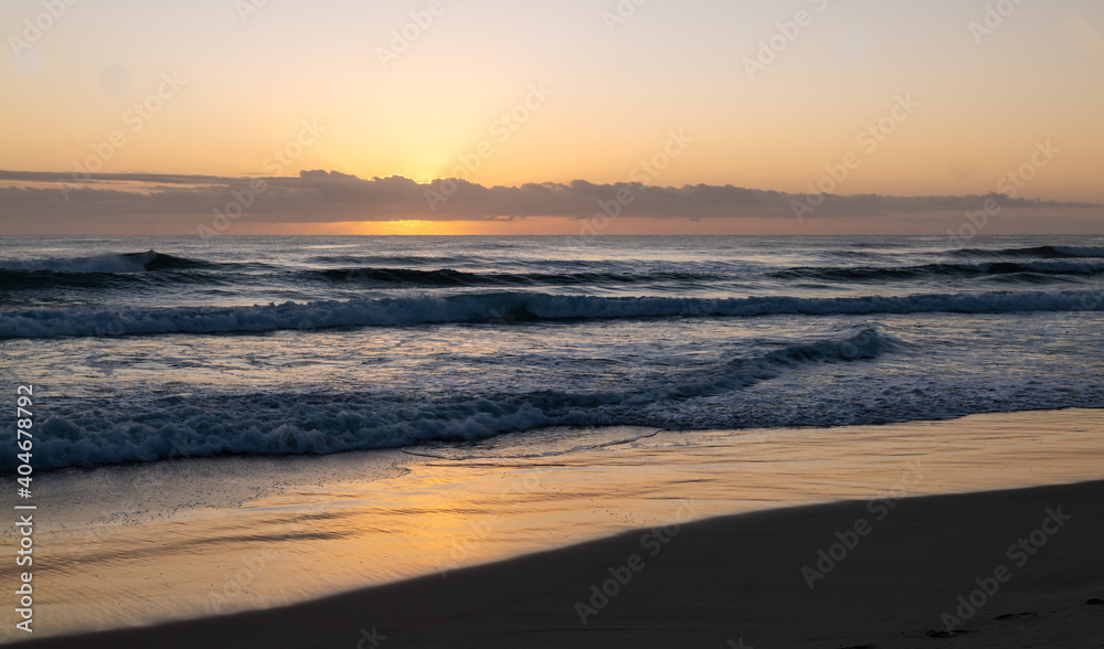 Sunrise Currumbin beach