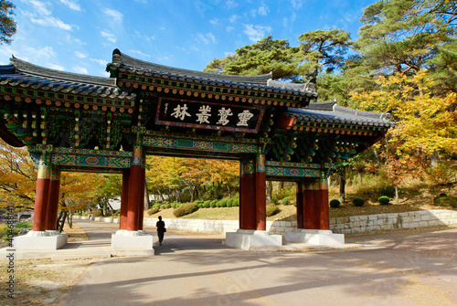 The magnificent gate to Tongdosa Buddhist temple, Yangsan, South Gyeongsang, South Korea photo