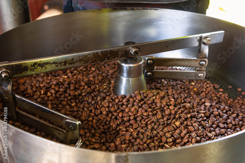.Coffee beans in coffee roasting machines