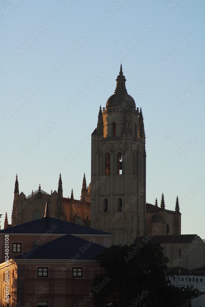 Torre de la Catedral de Segovia a contraluz