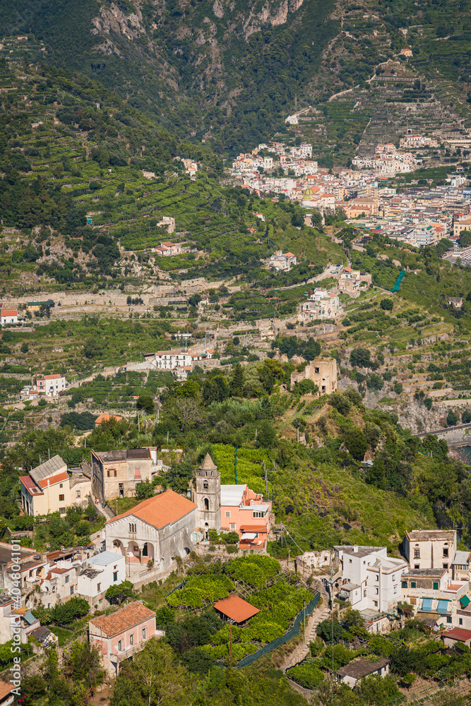 イタリア　アマルフィ海岸のラヴェッロの丘からの景色