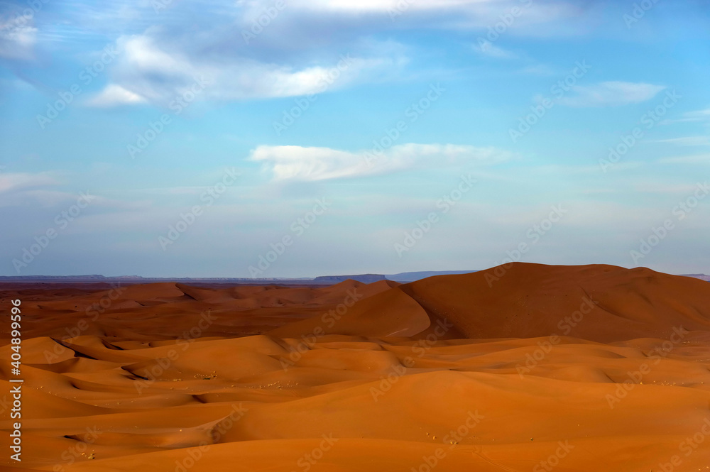 Fototapeta premium Sand dunes of Erg Chigaga in Sahara Desert, Africa
