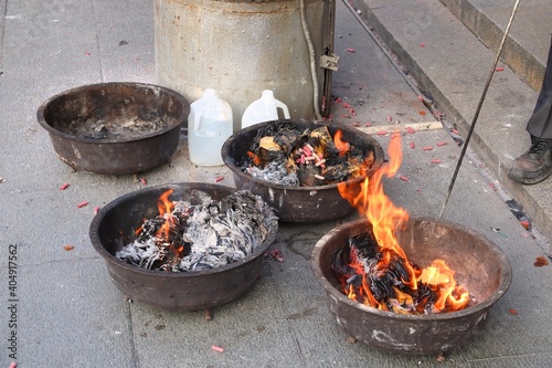 Chinese ancestral worship photo
