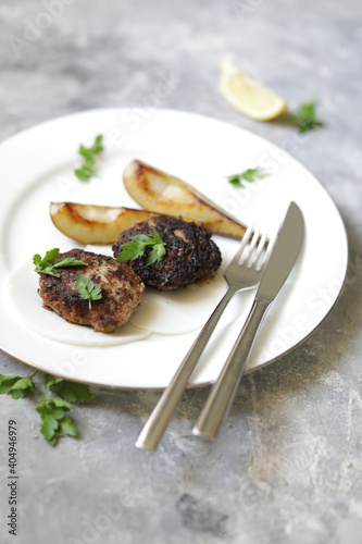 grilled meat with pears