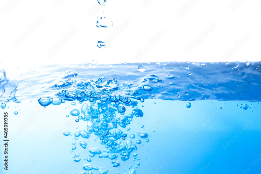 Water droplets moving in waves Water droplets moving in waves