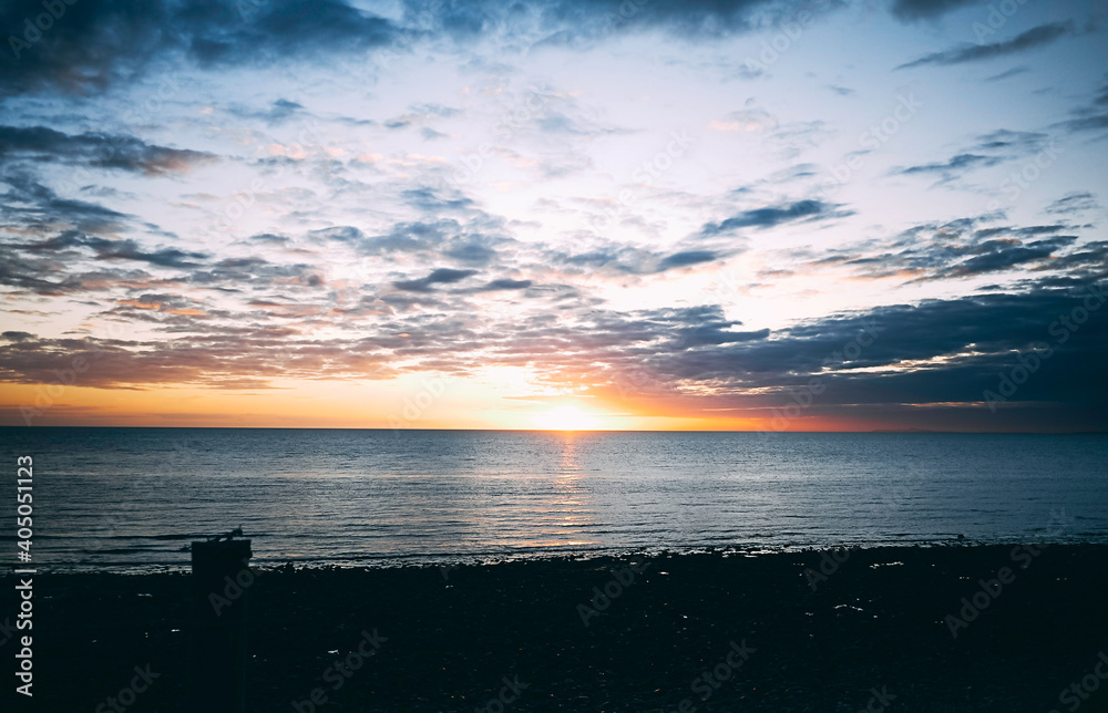 Obraz premium Dark clouds over a British coastline