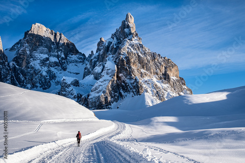 Trentino, escursione sulla neve photo