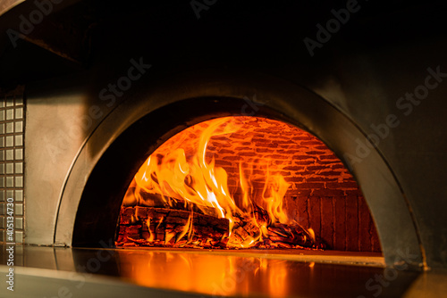 Pizza fire oven