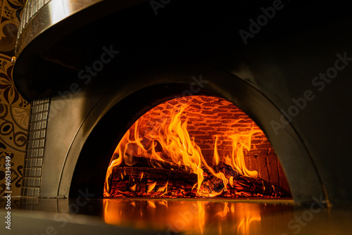 Pizza fire oven