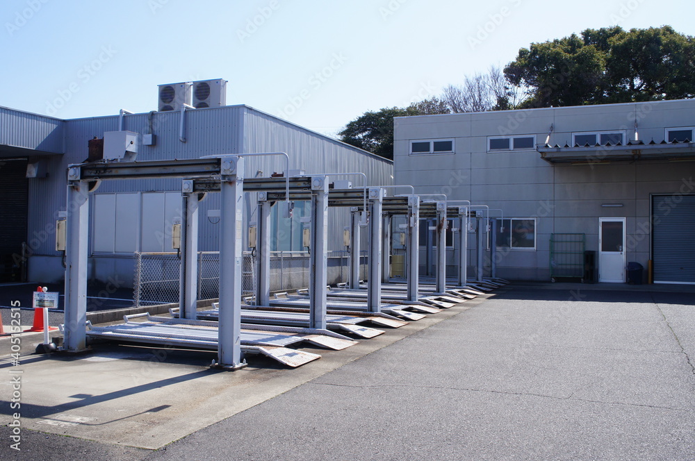 Naklejka premium 機械式駐車場